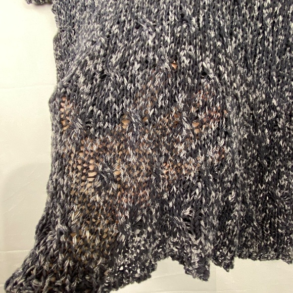 Eileen Fisher Sz: M Melange Cotton Blend V-neck sweater cap sleeves black white - Picture 4 of 10